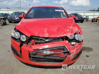 Piąte zdjęcie samochodu w środku: 2015 CHEVROLET SONIC LS VIN:1G1JA5SG4F4159090 - miniatura