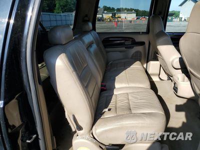 Zdjęcie 11 z 13 samochodu: 2005 FORD EXCURSION LIMITED VIN:1FMNU43S95EC42385 - miniatura