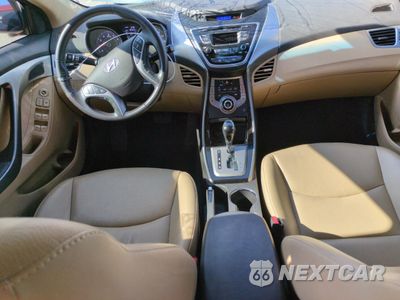 Zdjęcie 8 z 14 samochodu: 2013 HYUNDAI ELANTRA GLS VIN:5NPDH4AE7DH419449 - miniatura