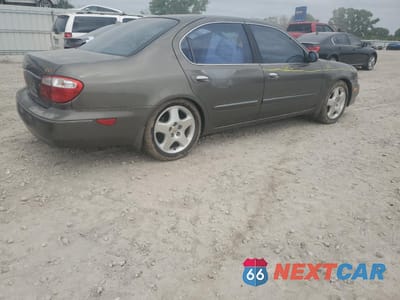 Trzecie zdjęcie samochodu z tyłu: 2000 INFINITI I30 VIN:JNKCA31A3YT123464 - miniatura