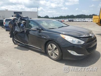 Czwarte zdjęcie samochodu z boku: 2014 HYUNDAI SONATA HYBRID VIN:KMHEC4A46EA109792 - miniatura