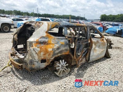 Trzecie zdjęcie samochodu z tyłu: 2024 TOYOTA HIGHLANDER HYBRID LIMITED VIN:5TDXBRCH3RS624951 - miniatura