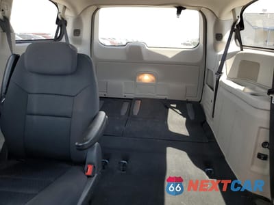 Zdjęcie 10 z 13 samochodu: 2010 DODGE GRAND CARAVAN SXT VIN:2D4RN5D10AR202744 - miniatura