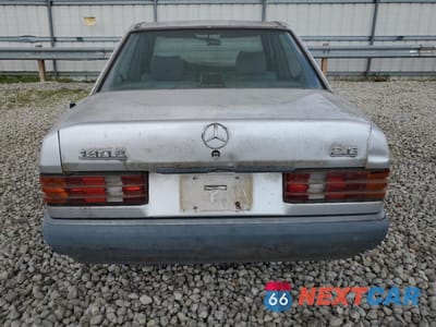 Zdjęcie 6 z 12 samochodu: 1993 MERCEDES-BENZ 190 E 2.6 VIN:WDBDA29D6PG034962 - miniatura