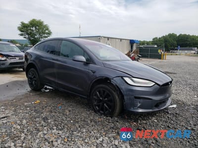 Czwarte zdjęcie samochodu z boku: 2022 TESLA MODEL X VIN:7SAXCAE56NF359882 - miniatura