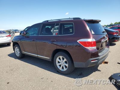 Drugie zdjęcie samochodu z przodu: 2011 TOYOTA HIGHLANDER BASE VIN:5TDBK3EH4BS073035 - miniatura