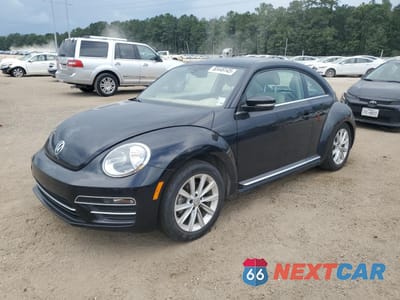 2018 VOLKSWAGEN BEETLE SE 3VWJD7AT6JM710252 - główne zdjęcie licytacji z USA - miniatura