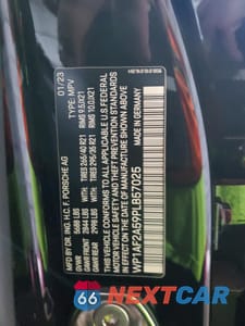 Zdjęcie 13 z 15 samochodu: 2023 PORSCHE MACAN GTS VIN:WP1AF2A59PLB57025 - miniatura