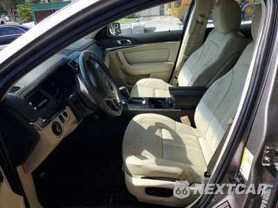Zdjęcie 7 z 12 samochodu: 2015 LINCOLN MKS VIN:1LNHL9DK4FG604415 - miniatura