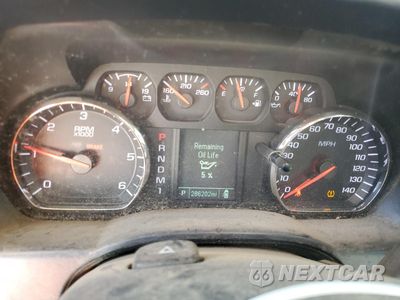 Zdjęcie 9 z 14 samochodu: 2015 GMC SIERRA K2500 HEAVY DUTY VIN:1GT22XEG1FZ502764 - miniatura