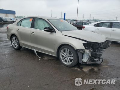 Czwarte zdjęcie samochodu z boku: 2015 VOLKSWAGEN JETTA TDI VIN:3VWLA7AJ8FM282952 - miniatura