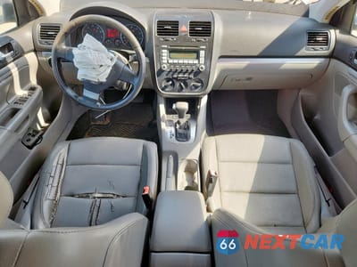 Zdjęcie 8 z 12 samochodu: 2008 VOLKSWAGEN JETTA SE VIN:3VWRZ71K28M108874 - miniatura