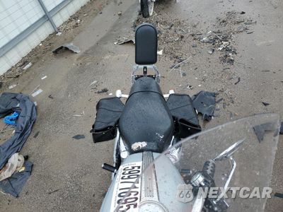 Piąte zdjęcie samochodu w środku: 2005 HARLEY-DAVIDSON XL1200 C VIN:1HD1CGP135K404200 - miniatura