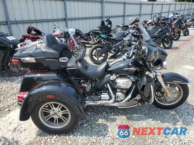 2020 HARLEY-DAVIDSON FLHTCUTG 1HD1MAF15LB851149 - główne zdjęcie licytacji z USA - miniatura