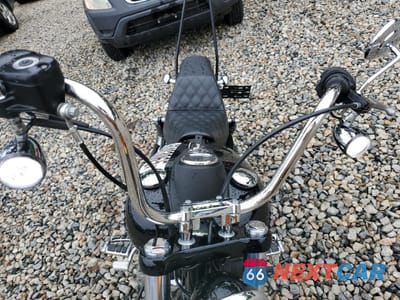 Piąte zdjęcie samochodu w środku: 2016 HARLEY-DAVIDSON FXDB DYNA STREET BOB VIN:1HD1GXM16GC312391 - miniatura