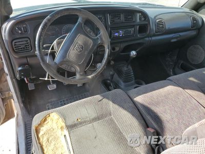 Zdjęcie 8 z 14 samochodu: 2001 DODGE RAM 3500 VIN:1B7MF33691J269398 - miniatura