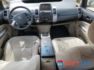 Zdjęcie 8 z 12 samochodu: 2004 TOYOTA PRIUS VIN:JTDKB20U940097478 - miniatura