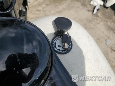 Zdjęcie 8 z 10 samochodu: 2018 HARLEY-DAVIDSON FLHXS STREET GLIDE SPECIAL VIN:1HD1KRC19JB629994 - miniatura