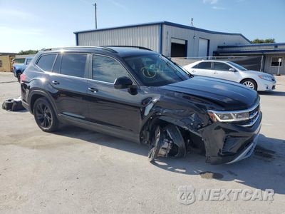 Czwarte zdjęcie samochodu z boku: 2022 VOLKSWAGEN ATLAS SE VIN:1V2JR2CA9NC549727 - miniatura