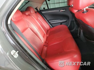 Zdjęcie 10 z 12 samochodu: 2019 CHRYSLER 300 TOURING VIN:2C3CCAAG5KH679336 - miniatura