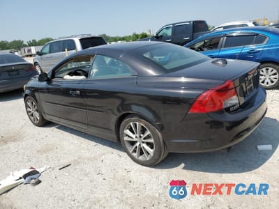 Drugie zdjęcie samochodu z przodu: 2011 VOLVO C70 T5 VIN:YV1672MC1BJ109595 - miniatura