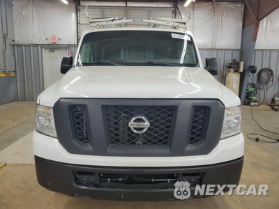 Piąte zdjęcie samochodu w środku: 2017 NISSAN NV 1500 S VIN:1N6BF0KYXHN811150 - miniatura