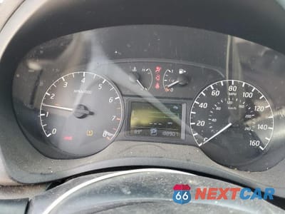 Zdjęcie 9 z 12 samochodu: 2015 NISSAN SENTRA S VIN:3N1AB7AP2FY271811 - miniatura