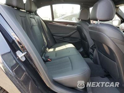 Zdjęcie 10 z 12 samochodu: 2021 BMW 530E VIN:WBA13AG08MCF54561 - miniatura