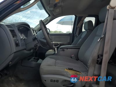 Zdjęcie 7 z 12 samochodu: 2007 DODGE DAKOTA SLT VIN:1D7HE42K57S123257 - miniatura