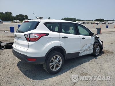 Trzecie zdjęcie samochodu z tyłu: 2017 FORD ESCAPE S VIN:1FMCU0F73HUC18326 - miniatura