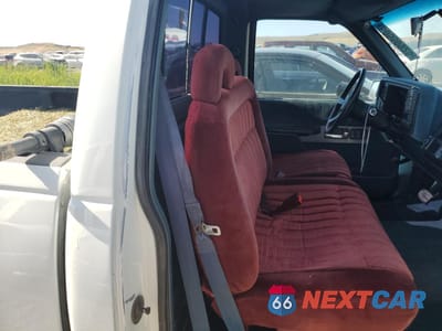Zdjęcie 10 z 14 samochodu: 1990 CHEVROLET GMT-400 C1500 VIN:2GCEC14K9L1245886 - miniatura