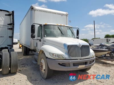 2008 4000 4300 - TRUCKS 1HTMMAAL48H556686 - główne zdjęcie licytacji z USA - miniatura