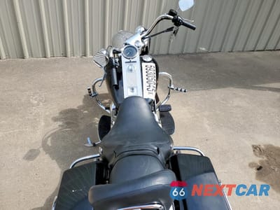 Zdjęcie 6 z 8 samochodu: 2001 HARLEY-DAVIDSON FLHRI VIN:1HD1FBW111Y659432 - miniatura