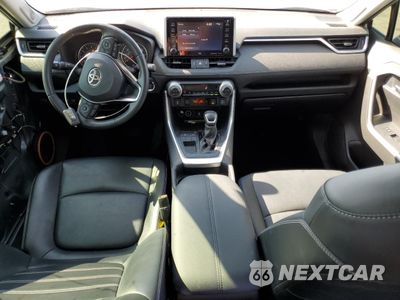 Zdjęcie 8 z 14 samochodu: 2020 TOYOTA RAV4 XLE PREMIUM VIN:JTMC1RFV5LD060709 - miniatura