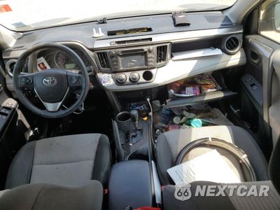 Zdjęcie 8 z 13 samochodu: 2013 TOYOTA RAV4 LE VIN:JTMBFREV5DD003099 - miniatura