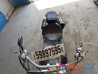 Piąte zdjęcie samochodu w środku: 2001 HONDA VT750 CD VIN:JH2RC44351K500615 - miniatura