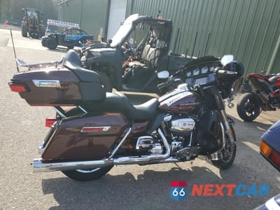 2018 HARLEY-DAVIDSON FLHTK ULTRA LIMITED 1HD1KED12JB605950 - główne zdjęcie licytacji z USA - miniatura
