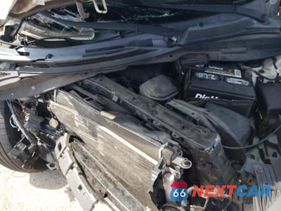 Zdjęcie 12 z 13 samochodu: 2012 HYUNDAI TUCSON GLS VIN:KM8JU3AC1CU353276 - miniatura