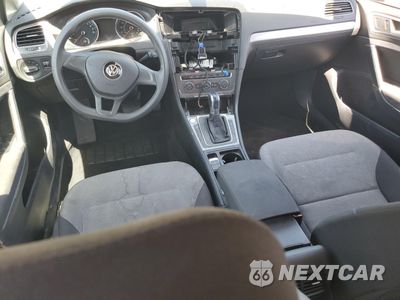 Zdjęcie 8 z 14 samochodu: 2016 VOLKSWAGEN E-GOLF SE VIN:WVWKP7AU8GW915751 - miniatura