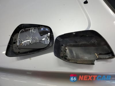 Zdjęcie 13 z 14 samochodu: 2006 VOLVO XC90 V8 VIN:YV4CZ852261249668 - miniatura