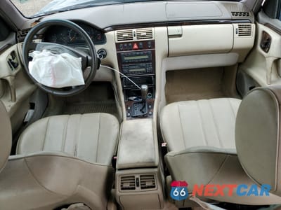 Zdjęcie 8 z 14 samochodu: 1997 MERCEDES-BENZ E 300D VIN:WDBJF20F6VA355273 - miniatura