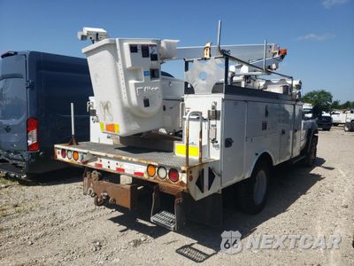 Trzecie zdjęcie samochodu z tyłu: 2015 FORD F450 SUPER DUTY VIN:1FDUF4GY1FEC92882 - miniatura