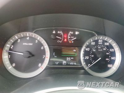 Zdjęcie 9 z 12 samochodu: 2014 NISSAN SENTRA S VIN:3N1AB7APXEY332529 - miniatura