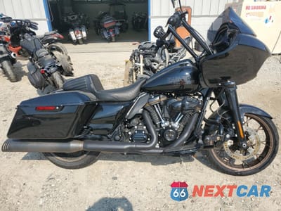 2023 HARLEY-DAVIDSON FLTRXST 1HD1ACL17PB679592 - główne zdjęcie licytacji z USA - miniatura