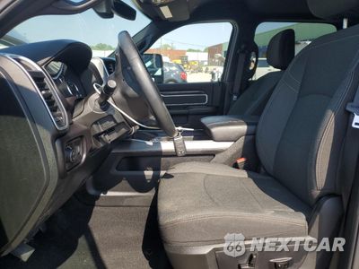 Zdjęcie 7 z 15 samochodu: 2023 RAM 3500 BIG HORN VIN:3C63R3DL4PG645272 - miniatura