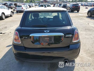 Zdjęcie 6 z 14 samochodu: 2009 MINI COOPER VIN:WMWMF33589TW73880 - miniatura