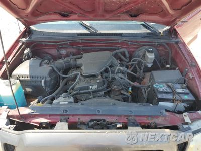 Zdjęcie 11 z 14 samochodu: 2006 TOYOTA TACOMA VIN:5TENX22N46Z205495 - miniatura