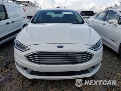 Piąte zdjęcie samochodu w środku: 2018 FORD FUSION SE HYBRID VIN:3FA6P0LU1JR278692 - miniatura