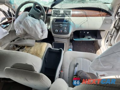 Zdjęcie 8 z 13 samochodu: 2011 BUICK LUCERNE CX VIN:1G4HA5EM1BU134421 - miniatura
