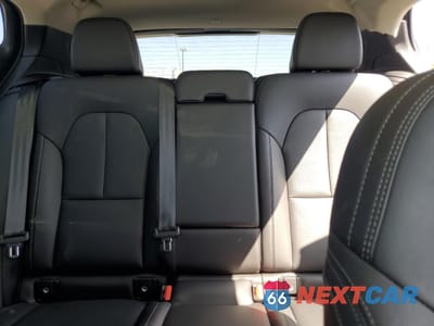 Zdjęcie 10 z 16 samochodu: 2024 VOLVO XC40 CORE VIN:YV4L12UK6R2360261 - miniatura